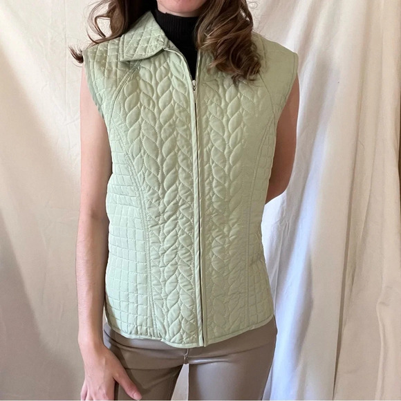 Sage  Green quilted vest - Picture 1 of 2